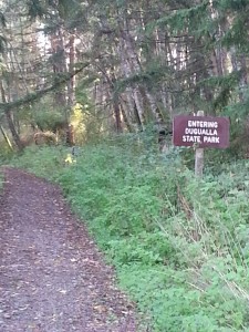 Entrance to the Dugualla Trailhead from Sleeper Road.