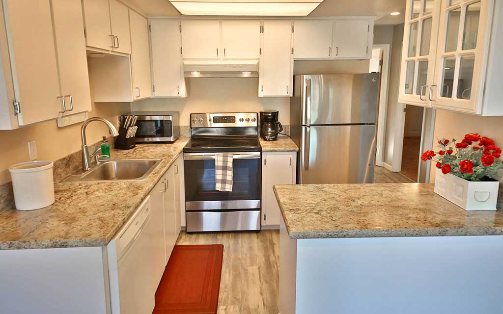 Beachfront Condo Mutiny Bay 04