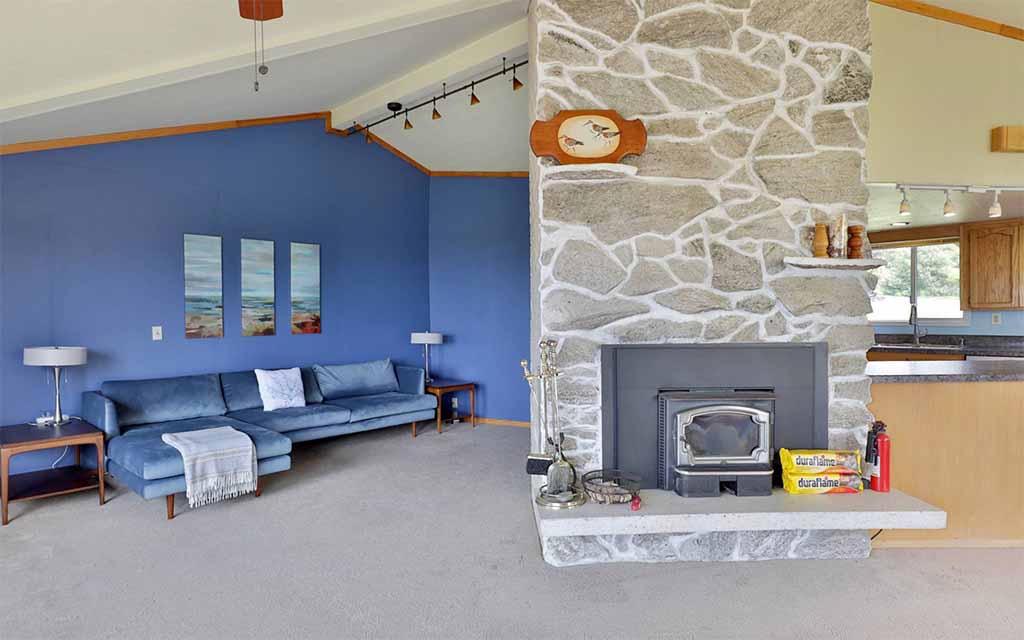 Admirals Nest Living Room