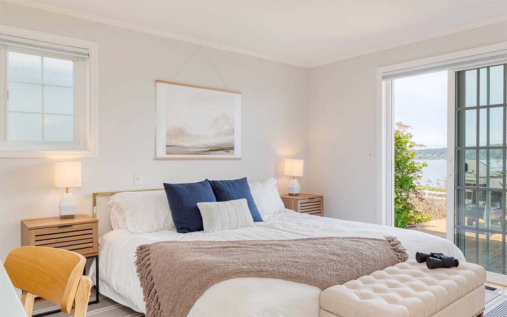Colonial by the Sea Bedroom
