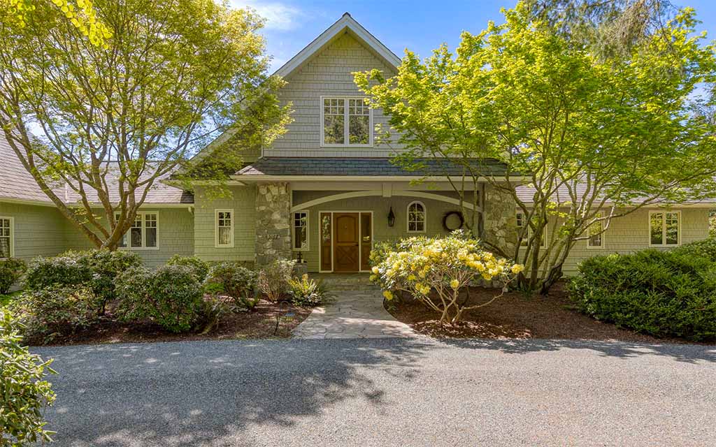 Goldilocks Exterior