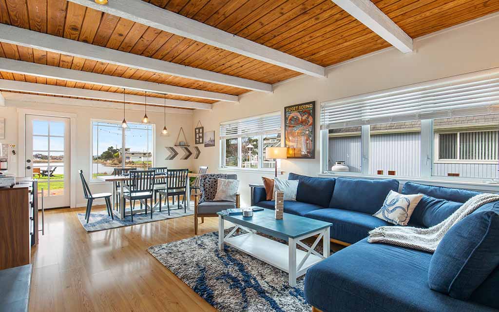 104 Beverly Pl Greenbank WA 0012