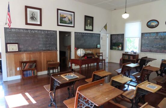 Camano City Schoolhouse Interior IMG 8052 1 552x358