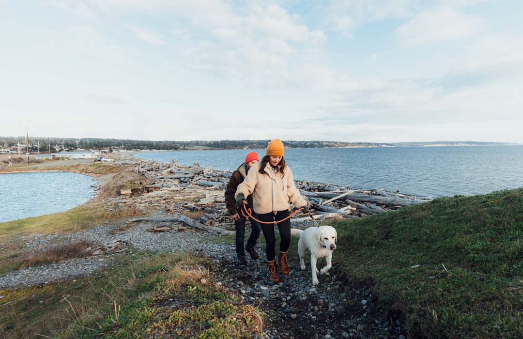 Couple hiking at Driftwood Park