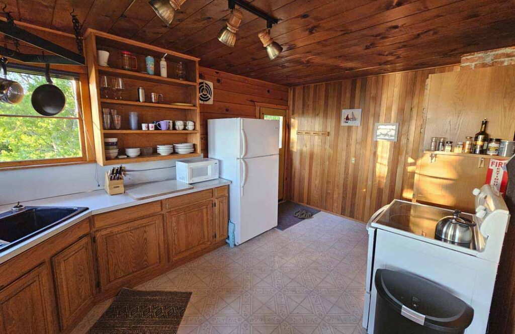 Madrona Beach Cabin 0001 Layer 4 1024x664
