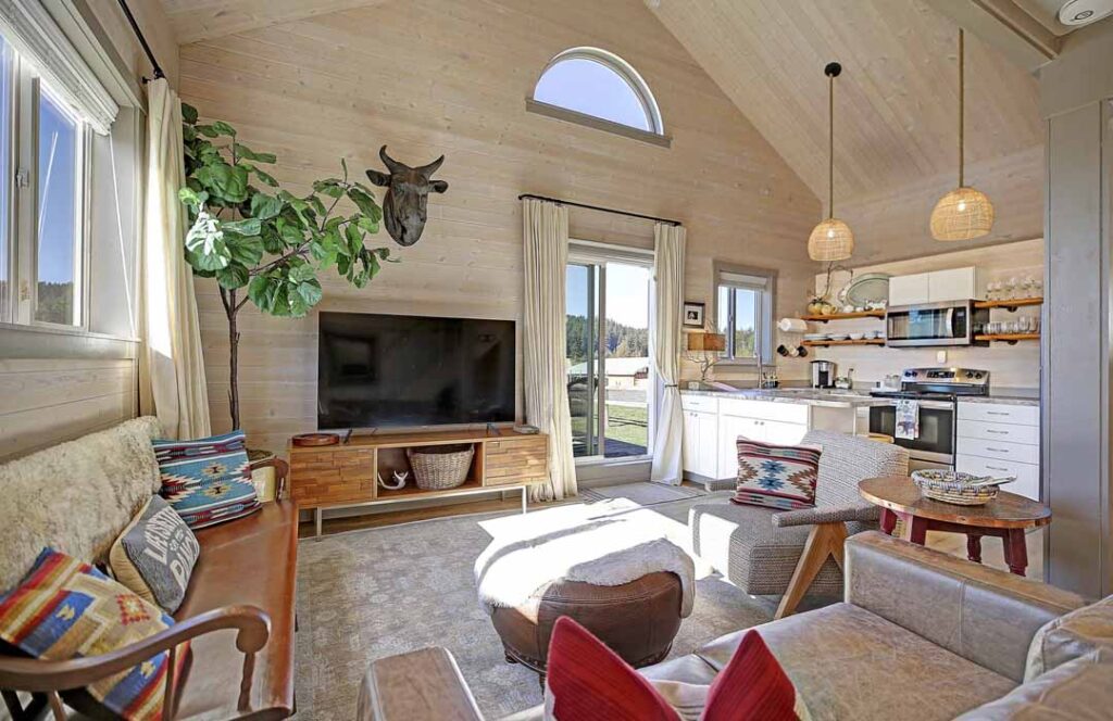Bunkhouse 2 1024x664